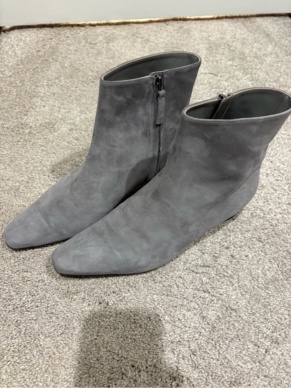 Manolo Blahnik Gray Suede Pointed Ankle Booties - only worn once!!!!